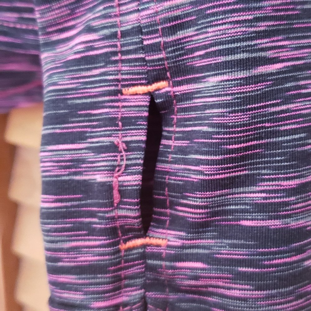 Workout Sweatshirt - Picture 4 of 5